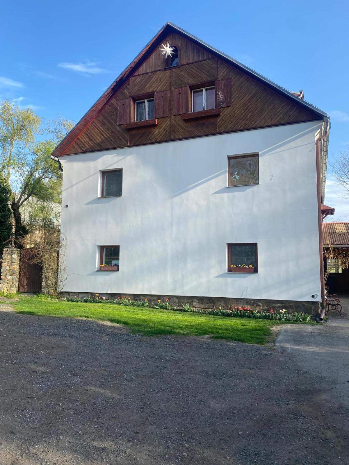 Apartmany Dolni Vitkov Chrastava Dış mekan fotoğraf